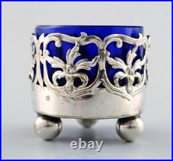 A pair of English salt cellar with glass inserts in blue of English silver plate