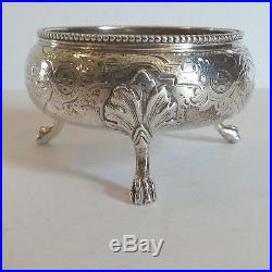 ANTIQUE 19th C. ENGLISH STERLING SILVER FOOTED SALT CELLAR, c. 1861, 80 grams