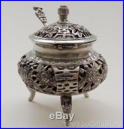 ANTIQUE Chinese SOLID SILVER Salt/Pepper/Mustard MUMs Tripod CELLAR with SPOON