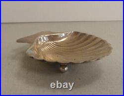 Antique Signed TIFFANY & Co. Makers STERLING SILVER Clam Sea Shell Dish Cellar