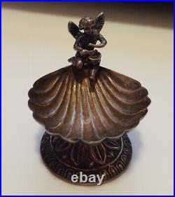 Antique Sterling Silver Open Salt Cellar or Small Dish With an angel (B125)