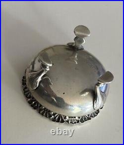 Antique Tiffany Co Sterling Silver Repousse Rim Decor Open Salt Cellar on 3 Feet