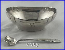 Arthur Stone & Associates Handwrought 1920-37 Sterling Salt Cellar(s) withSpoon(s)