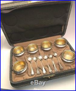 Boxed set of 6 Salt Cellars and Spoons, In original Box, Sterling Silver