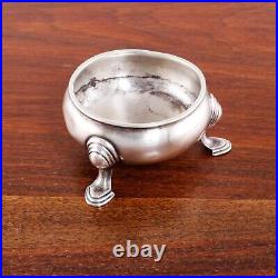 Early Iw English Georgian Sterling Silver Salt Cellar Cauldron Style 1736