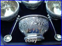 English Sterling Silver Boxed Set 4 Salt Cellars withspoons James B. Hennell 1877