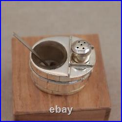 Japanese 950 Silver Salt Cellar Pepper Shaker Figural Ofuro Bathtub Barrel Vtg