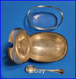 Lg vintage 800 silver covered salt cellar & spoon, liner, lions face & paw feet