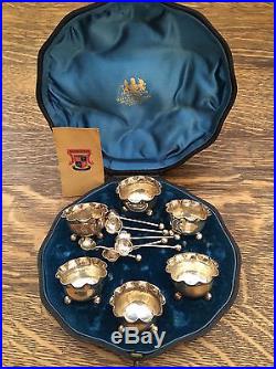 Mappin Brothers 1893-1894 Victorian Sterling Silver Boxed Salt Cellar & Spoons