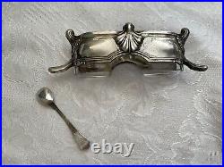 Old Salt Cellar Silver With Spoon. 800 Mount Crystal 20th Century