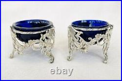 SPLENDID PAIR OF VICTORIAN STERLING SILVER SALT CELLARS London, 1896