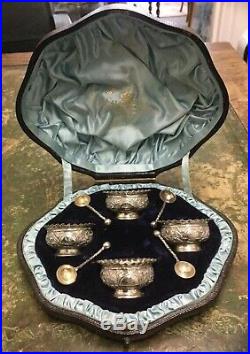 Set Of 4 Boxed Antique Silver Table Salts Salt Cellars & Spoons London, 1884