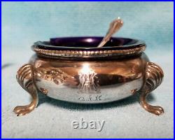 Set of 2 Victorian sterling silver salt cellars with spoons