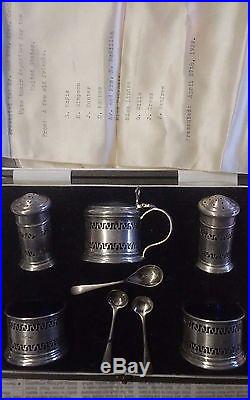 Sterling salt cellar set (Fitted presentation box 8 peices) 1920s England marks