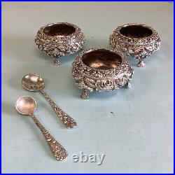 Stieff Sterling Silver Hand Chased Repousse Salt Cellars (3) and Spoons (2)