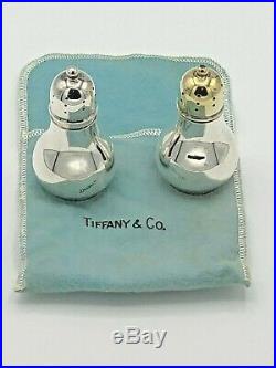 Tiffany & Company Sterling Silver Salt and Pepper Shaker 2.75 x 1,5