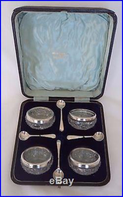 Walker & Hall Antique 1904 Solid / Sterling Silver Condiment / Salt Cellar Set